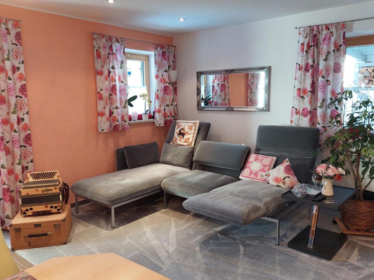 Ferienwohnung Abendrot Assling Екстер'єр фото