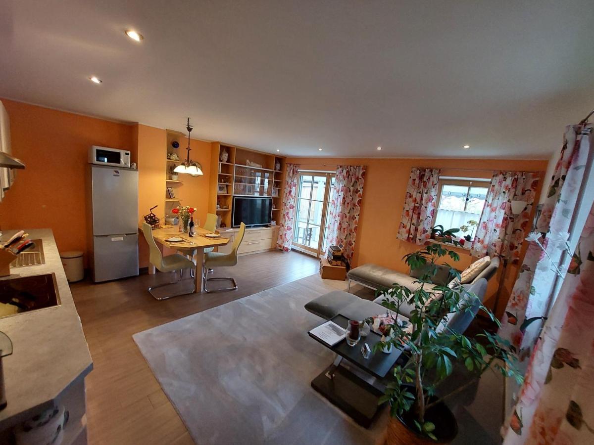 Ferienwohnung Abendrot Assling Екстер'єр фото